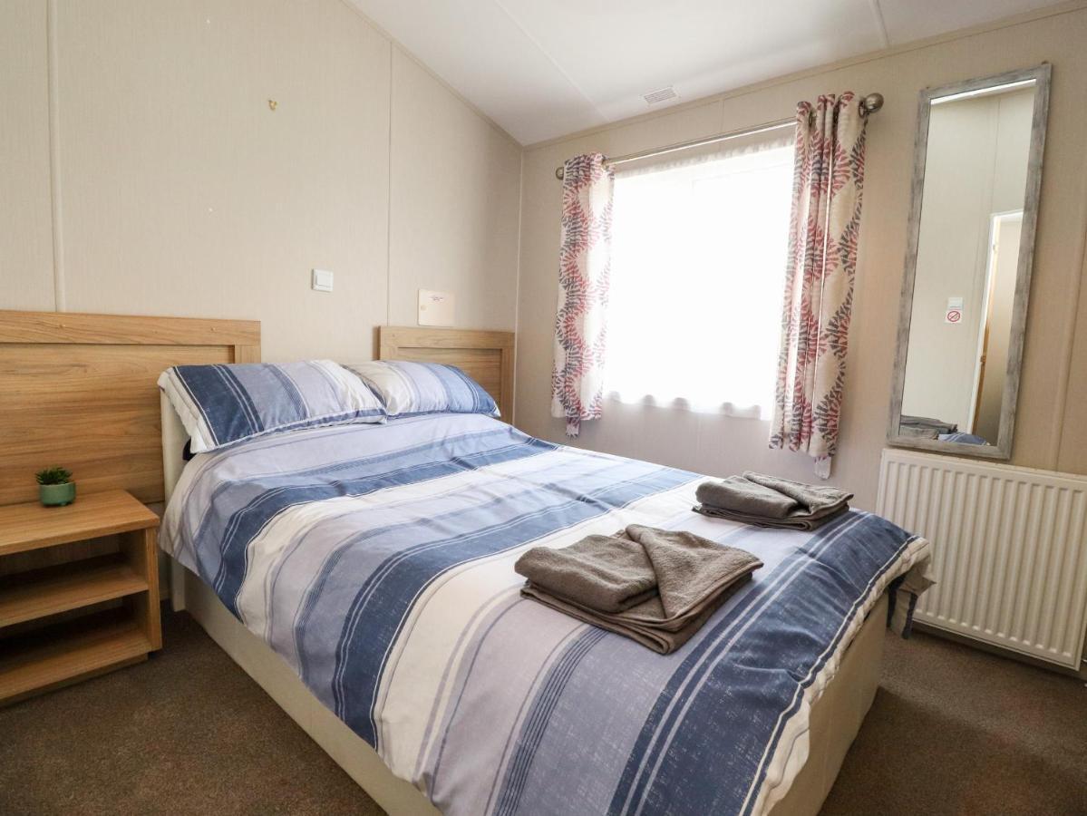Rosella 38 Villa Morecambe Bagian luar foto